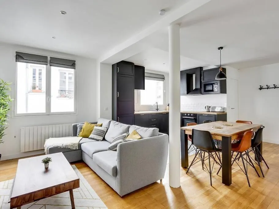 Appartamento Amazing Apartment: 2Br/4P -Bastille/Saint Ambroise Parigi Francia